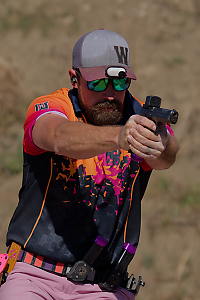 Eoin Collins LVS08222